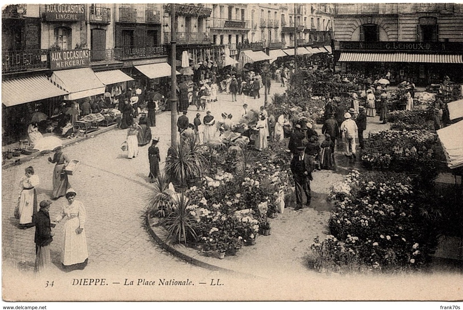 76. Dieppe La Place Nationale  SP677 - Dieppe