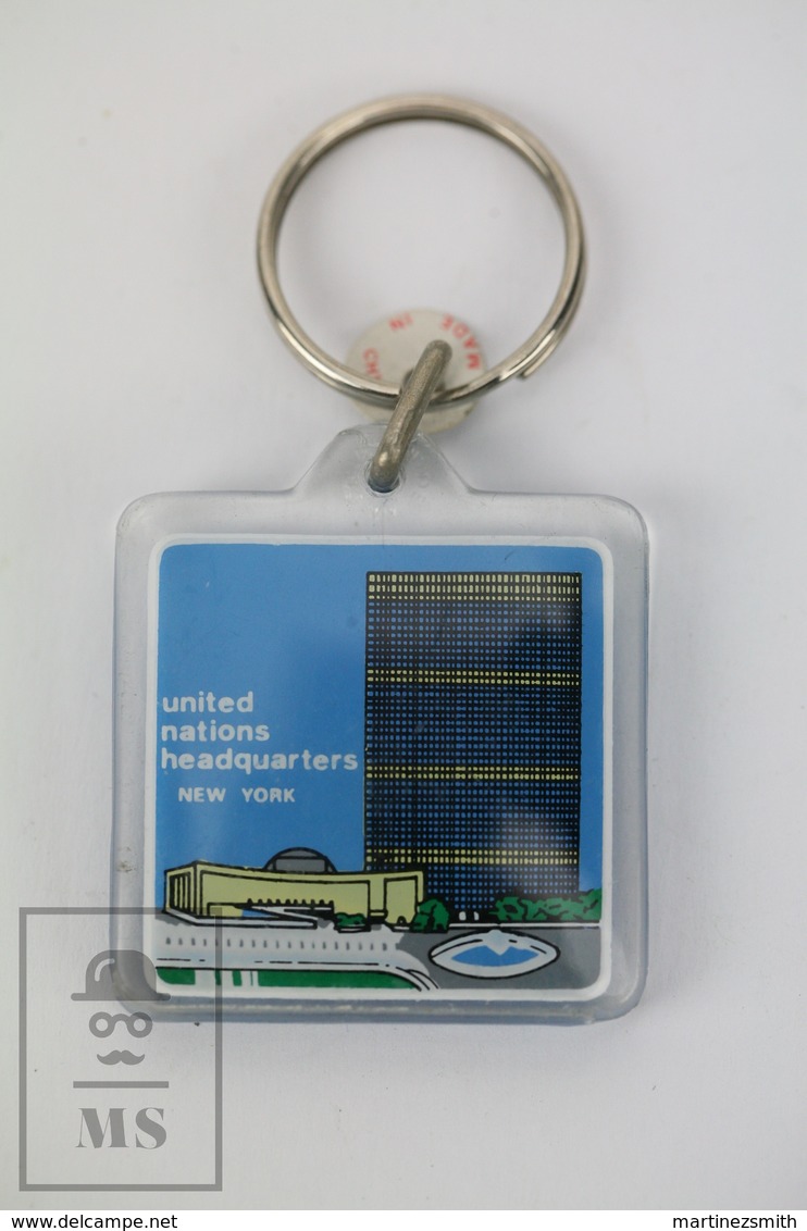 Vintage  Souvenir Keyring - Headquarters Of The United Nations - Key-rings