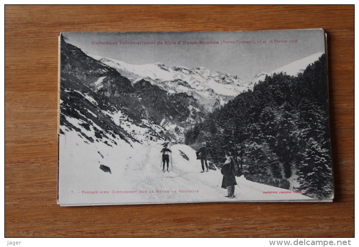 Cpa   Pyrénées Eaux Bonnes  Ski Un Concurrent  Militaire Route De Gourrette - Eaux Bonnes