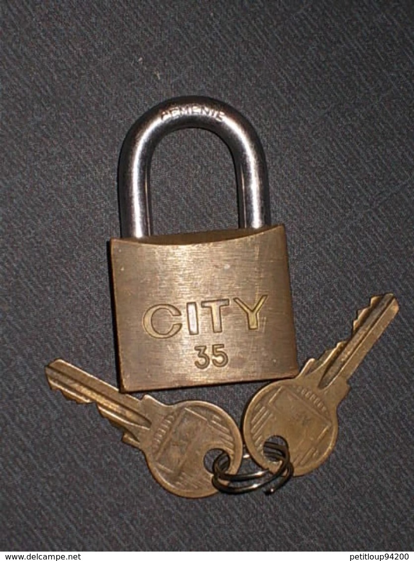 CADENAS AIR FRANCE City 35 - Cadeaux Promotionnels