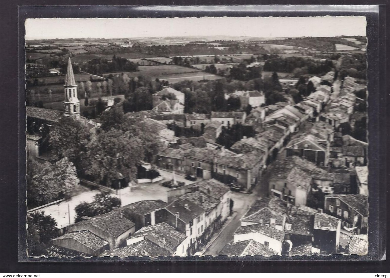 CPSM 81 - MONTREDON-LABESSONNIE - Place De L'Eglise Et Avenue De Lacaune - TB PALN CENTRE VILLAGE TB Oblitération 1960 - Montredon Labessonie