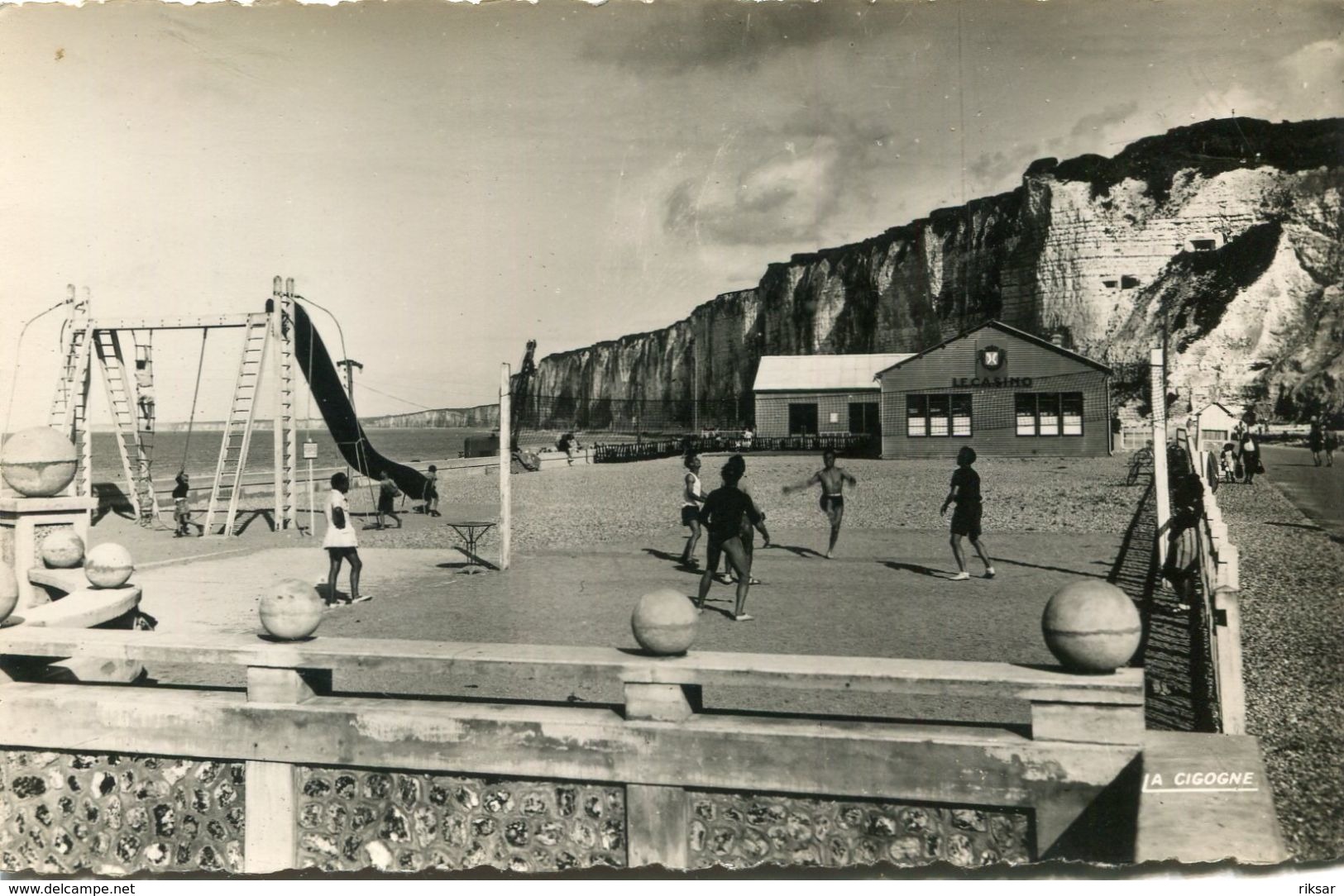 VOLLEYBALL(SAINT VALERY EN CAUX) - Volleyball