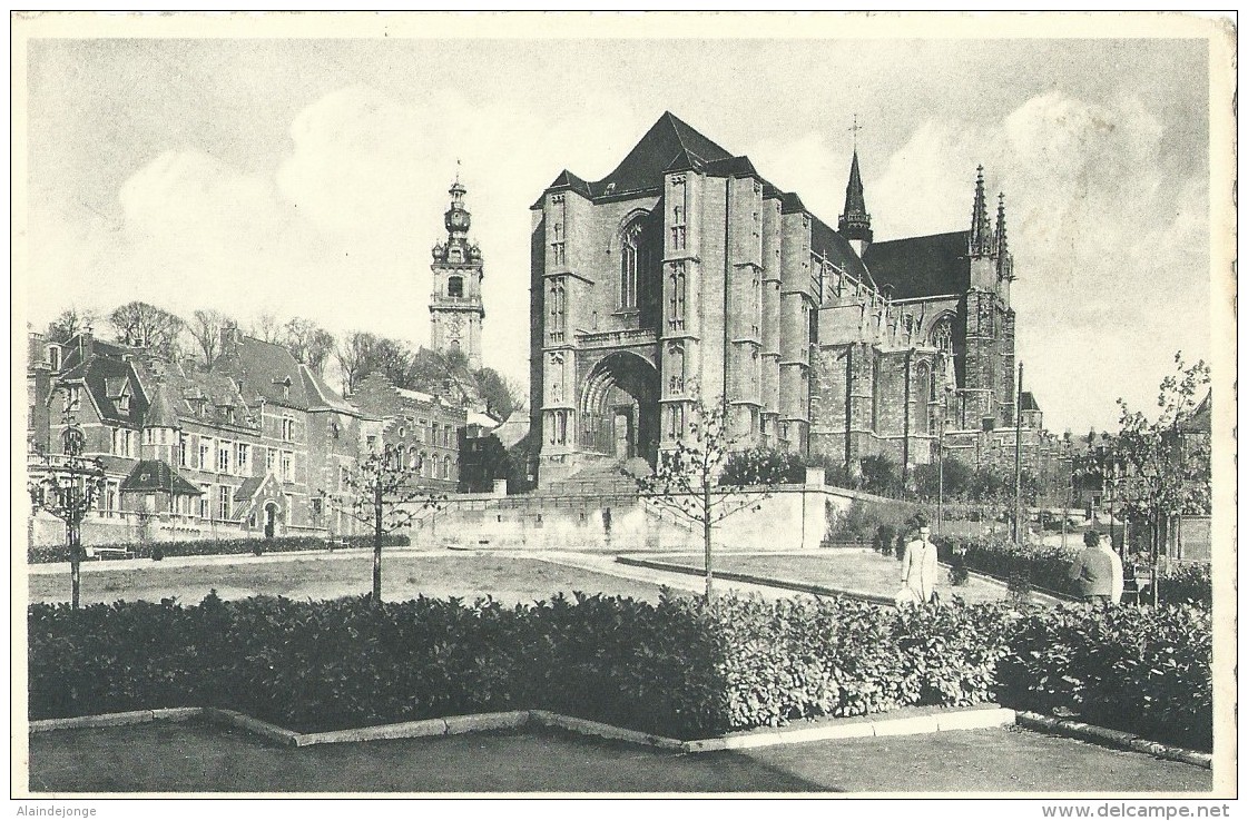 Bergen - Mons - Collégiale Ste-Waudru Et Beffroi - Nels N° 33 - Mons