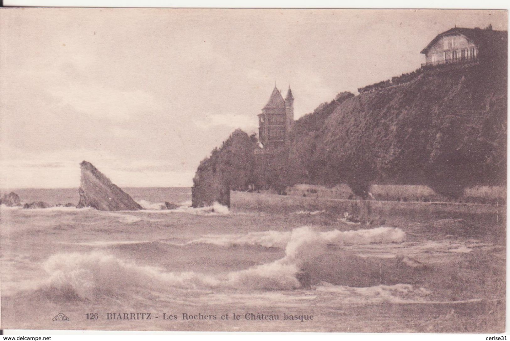 CPA -  126. Biarritz - Les Rochers Et Le Château Basque - Biarritz