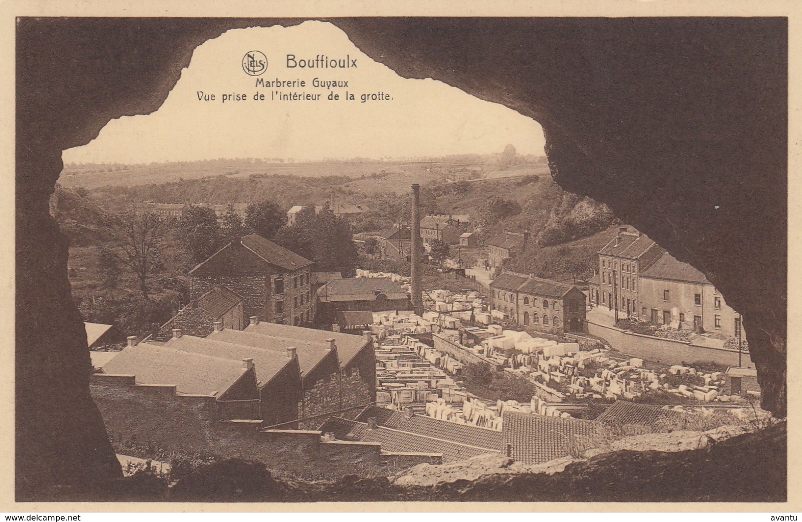 BOUFFIOULX / CHATELET /  MARBRERIE GUYAUX  PRISE DE L INTERIEUR DE LA GROTTE - Châtelet