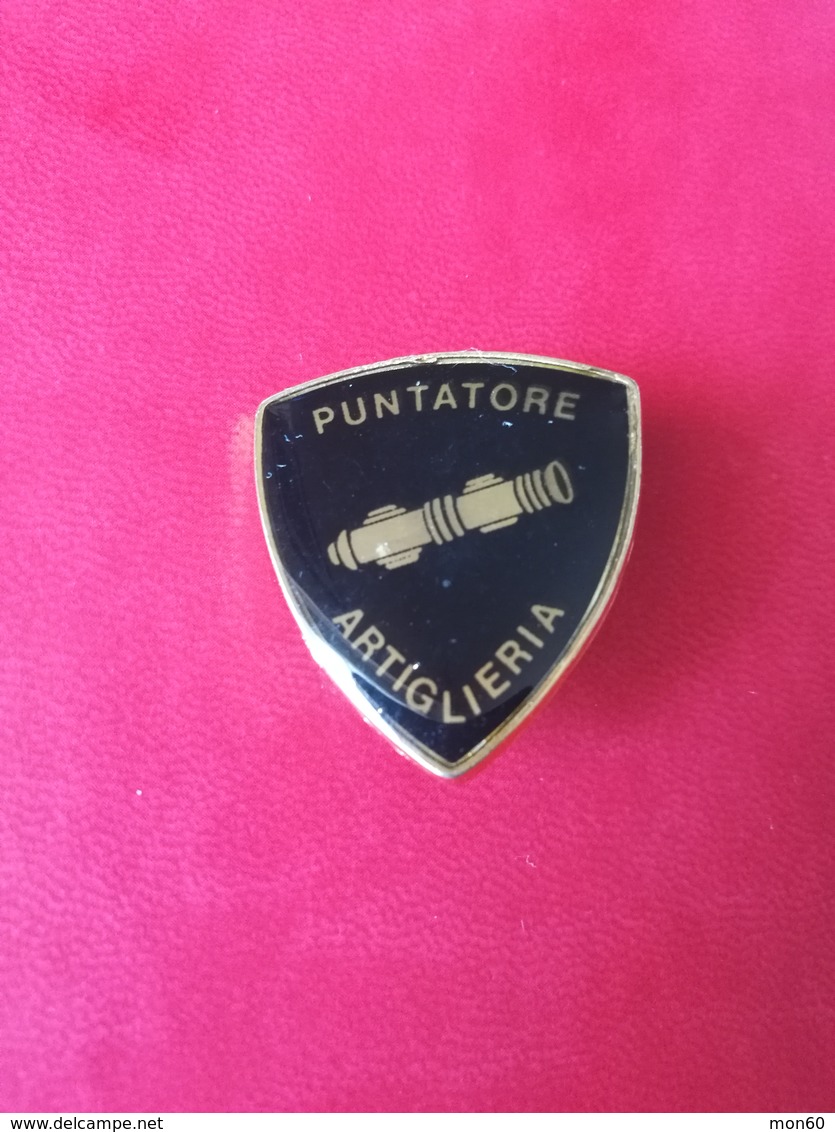 Pin Plastificato - Puntatore Artiglieria - P635 - Militari