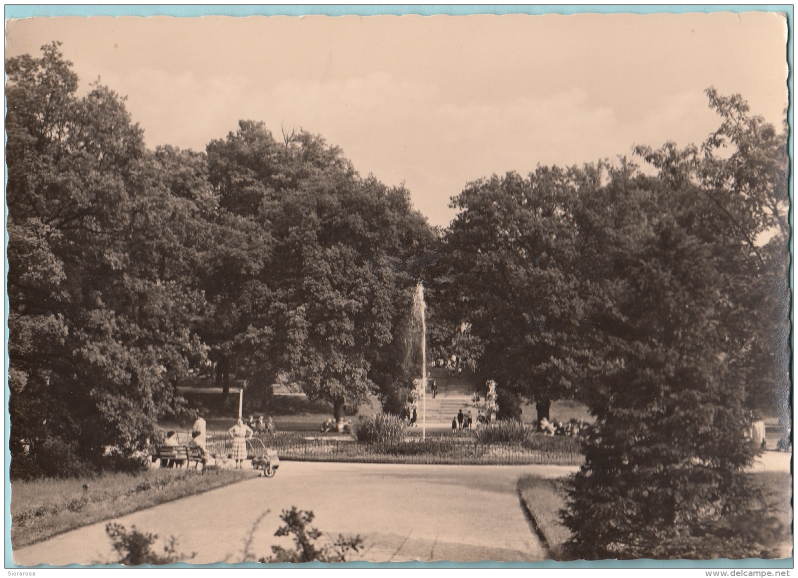 DDR Germania  Frelberg (Sa.)  Springbrunnen Im Scherlngerpark - Da Identificare