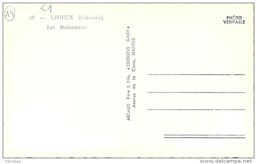 14 - LISIEUX : Les Buissonnets - CPSM Dentelée Noir Et Blanc Format CPA - Calvados - Lisieux