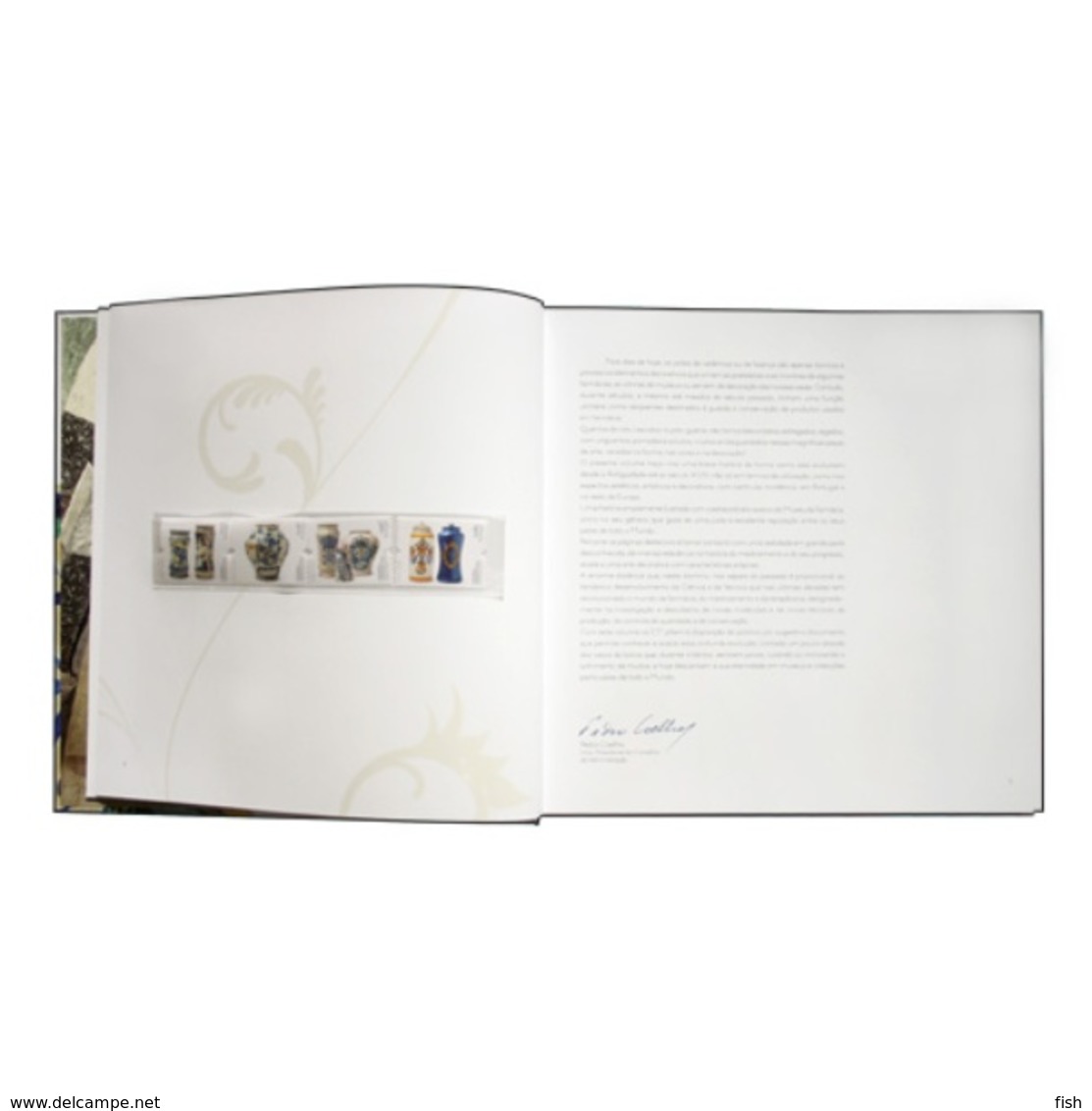 Portugal ** & CTT, Thematic Book With Stamps, Pharmaceutical Ceramics And The Art Of Healing 2009 (20195) - Libro Dell'anno