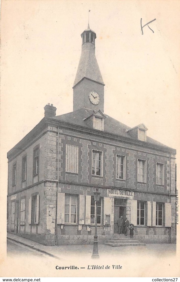 28-COURVILLE- L'HÔTEL DE VILLE - Courville