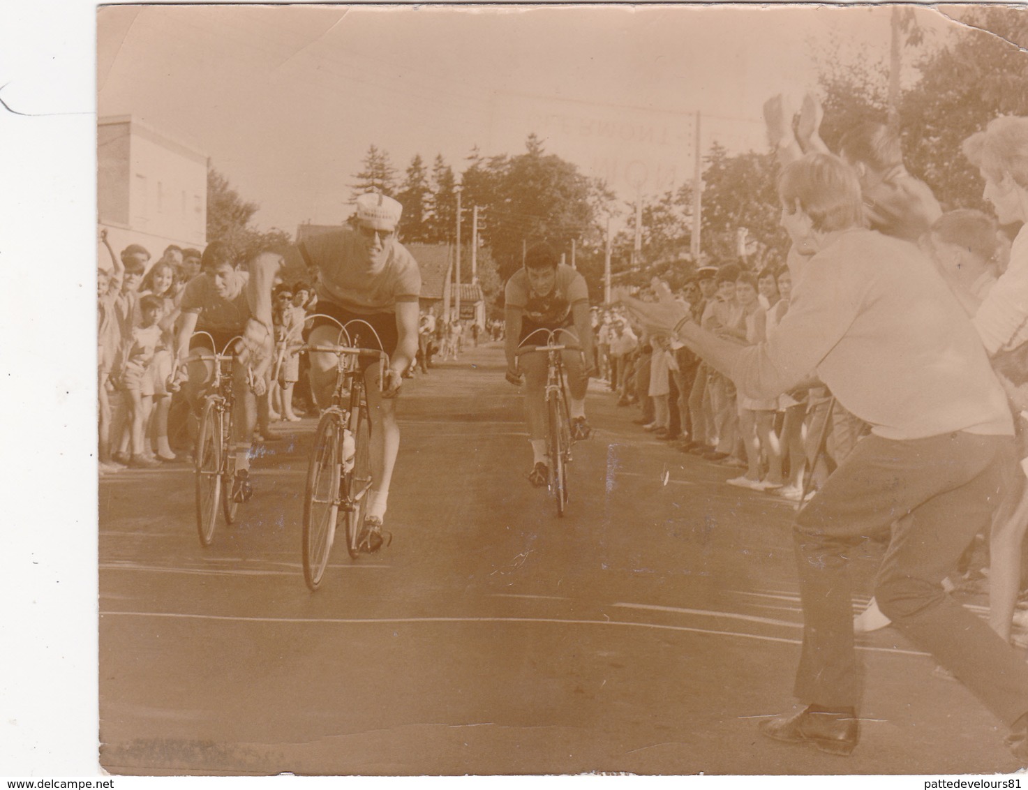 Photographie Originale Real Photography Sport Cyclisme Radsport Cycling Coureurs Cyclistes PUY De DOME 2 Scans - Cyclisme