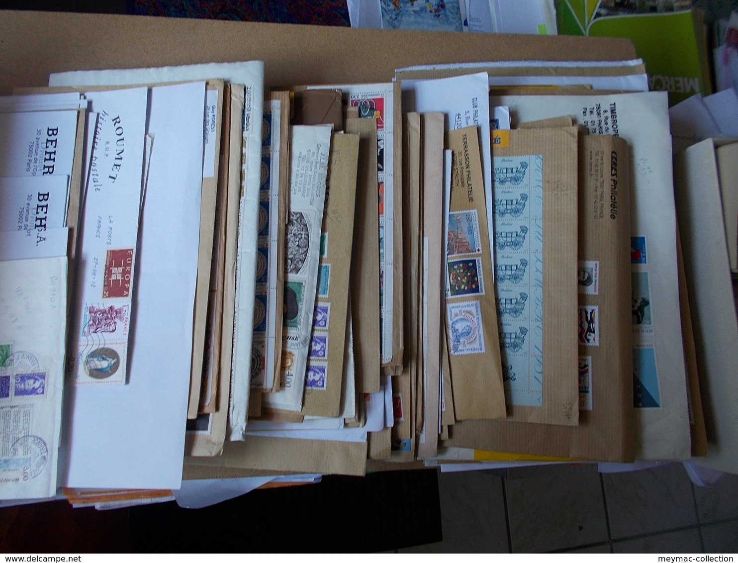 BON LOT + De 140 LETTRES DE NEGOCIANTS EN TP FRANCS EUROS TVP MIXTES BLOCS BANDES CARNETS Voir Fotos - Postal Rates