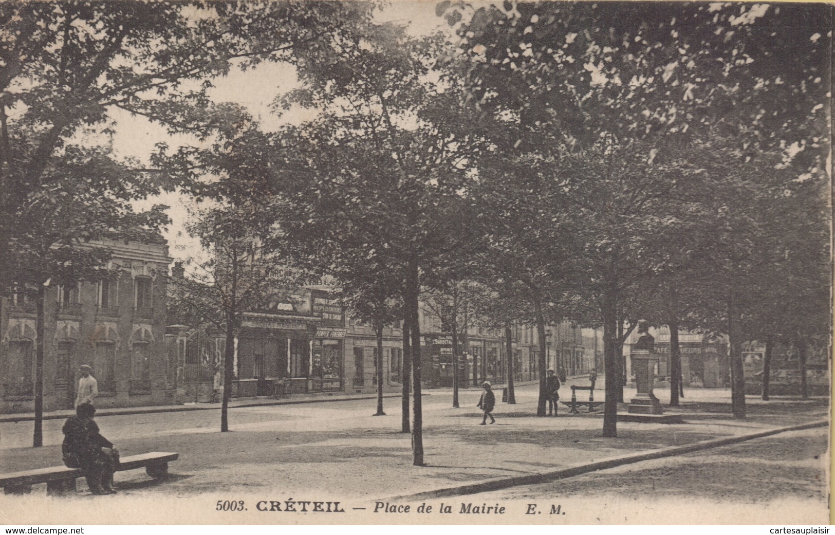 CRETEIL : Place De La Mairie - Creteil