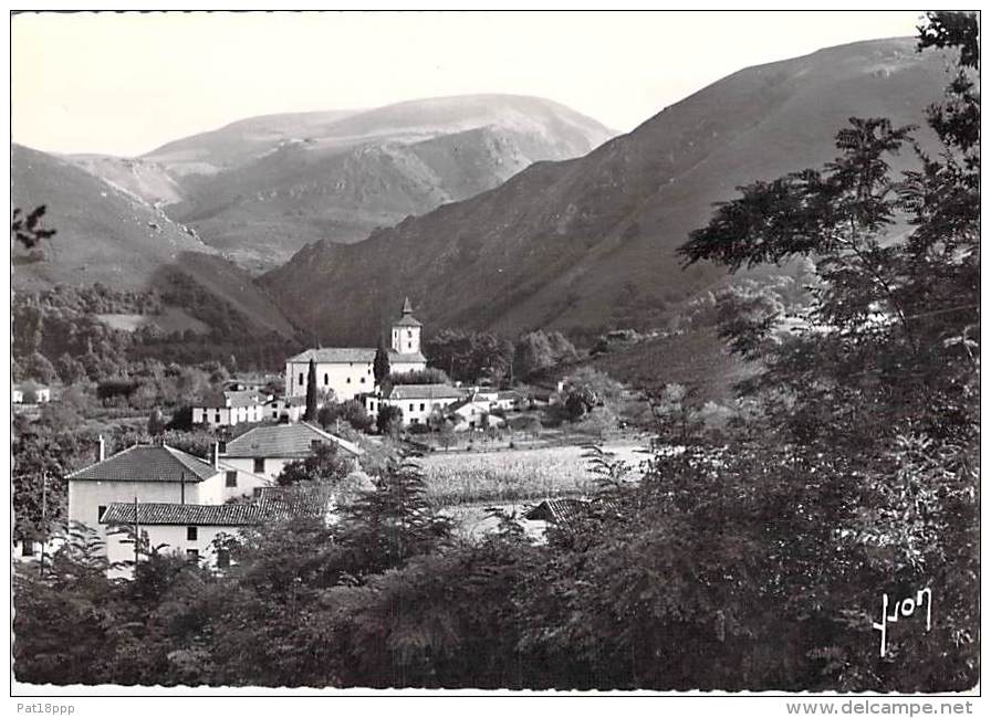 64 - ITXASSOU : Vue Générale - CPSM Dentelée Noir Et Blanc Grand Format - Pyrenées Atlantiques - Itxassou