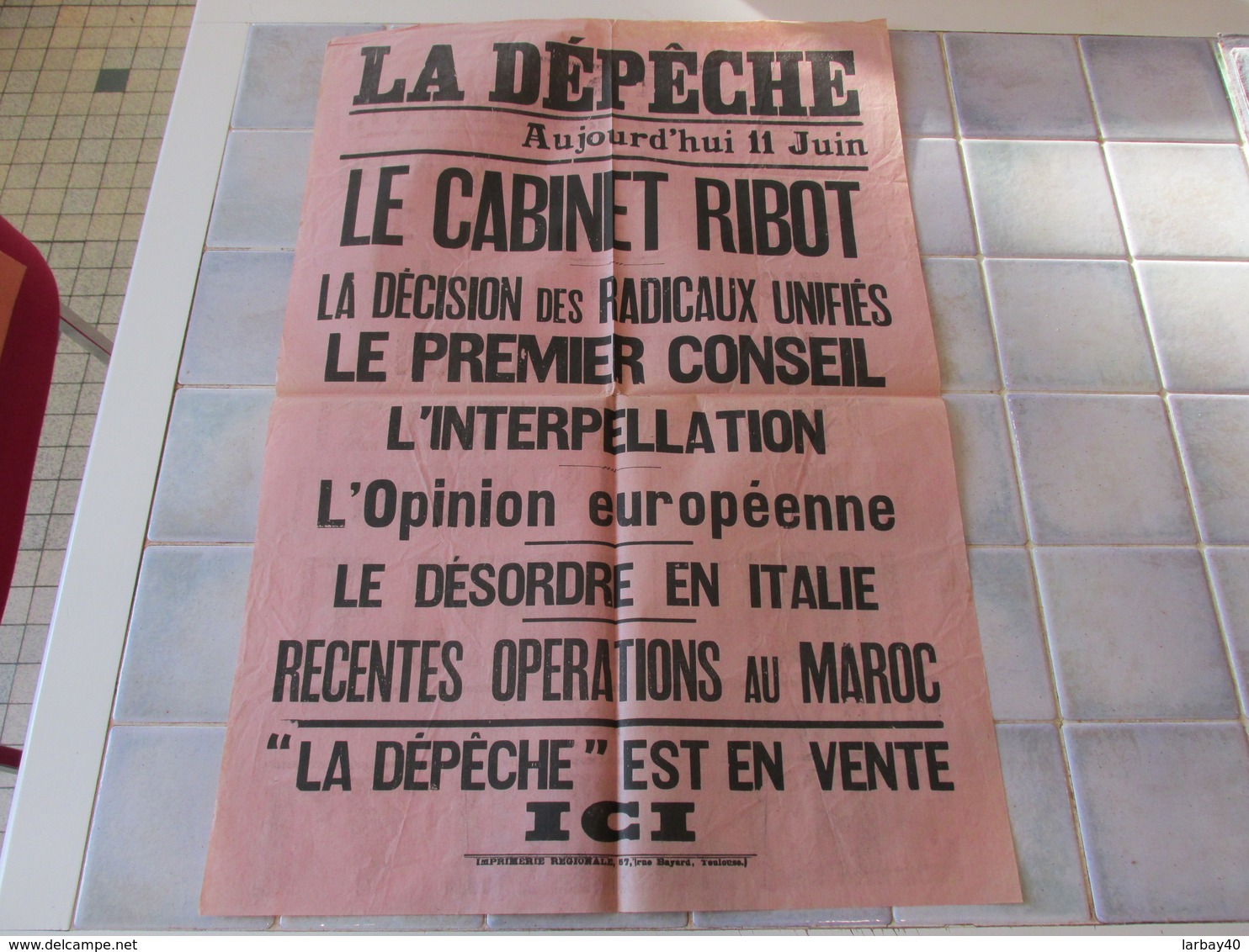 Affiche La Depeche 43 X 62 Cm - Le Cabinet Ribot   Ect - Affiches