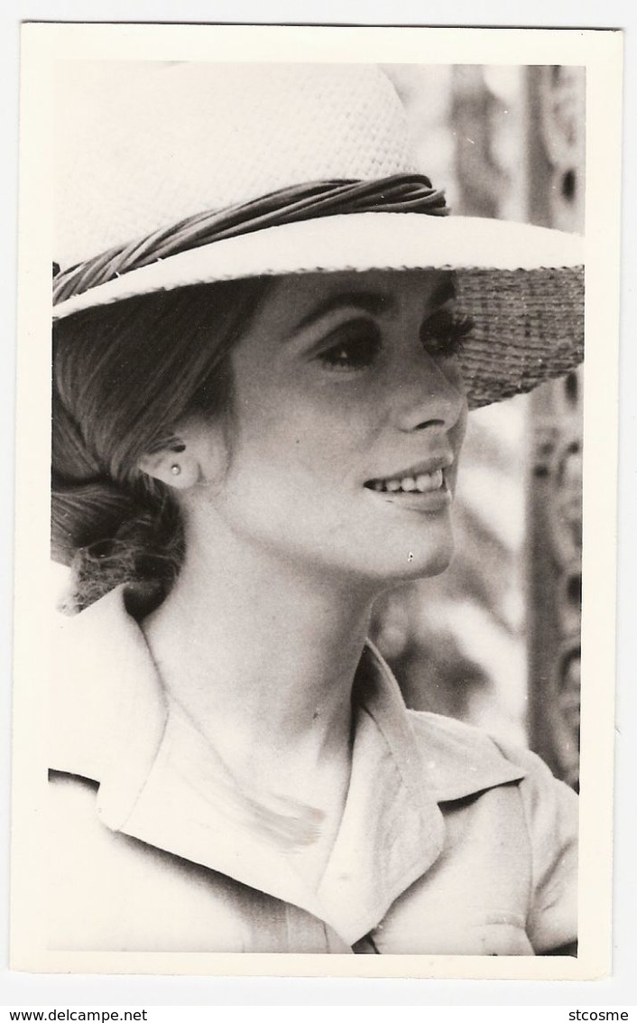 Carte Postale D'artiste / Movie Star Postcard - Catherine Deneuve (#2806) - Schauspieler