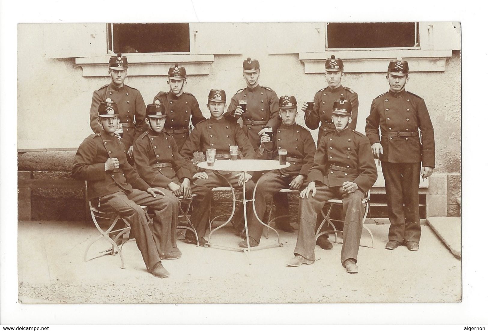 19494 - Armée Suisse Ecole De Recrues Artillerie La Pause Bière - Bière