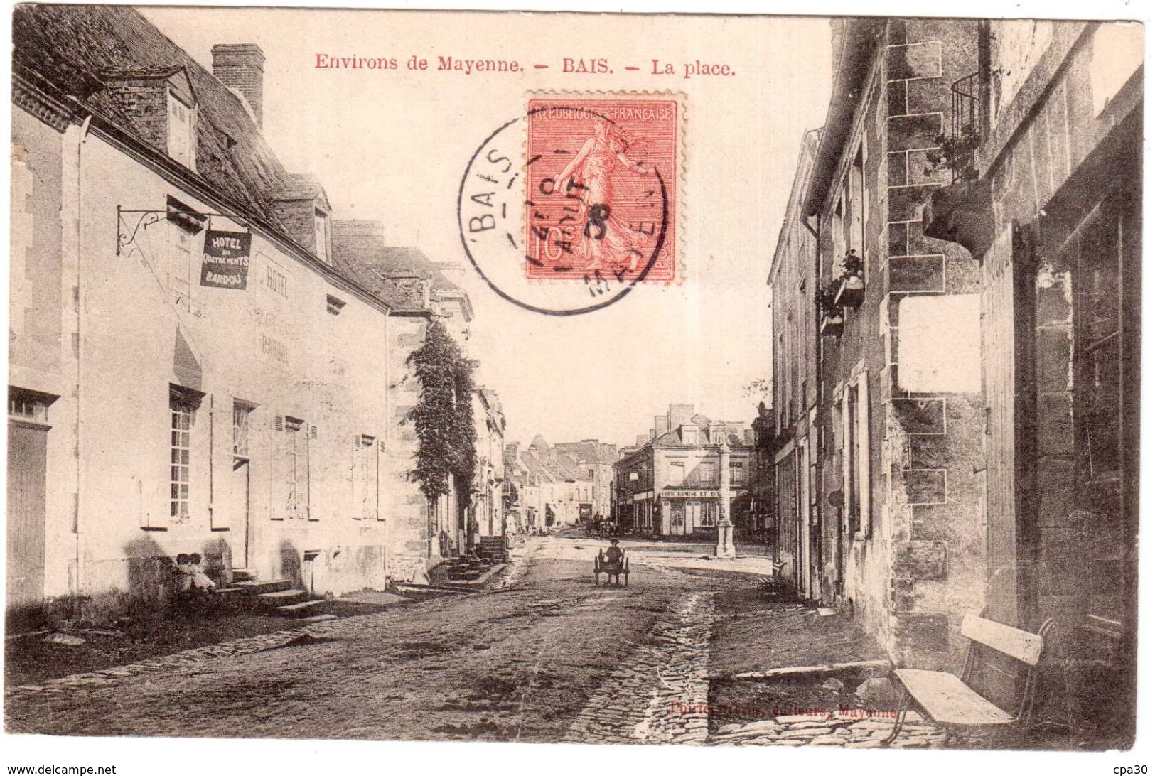 CPA MAYENNE.BAIS.LA PLACE - Bais