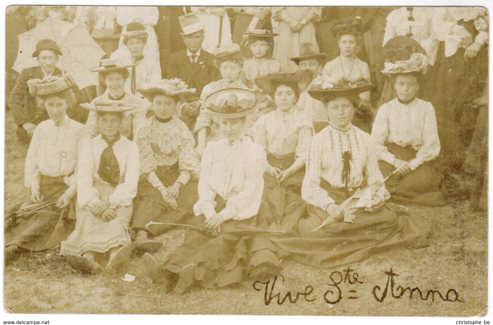 Carte Photo, Photo Card, Vive Ste Anne, Portrait Of A Group Of Lady's (pk44046) - Andere & Zonder Classificatie