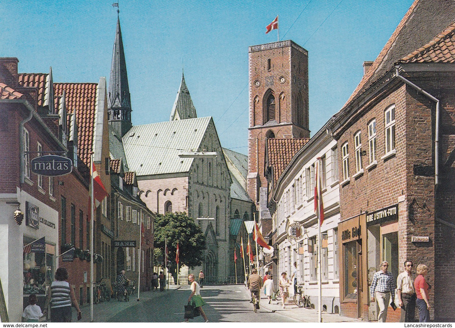 Postcard Ribe Street With The Cathedral Shops Bank People [ Esbjerg Jutland ] Denmark My Ref  B22375 - Denmark