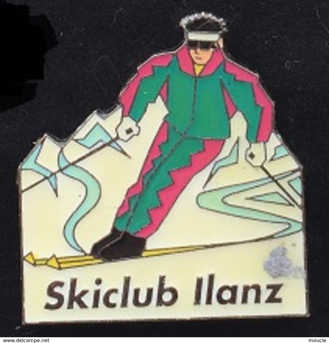 SKI ALPIN - SKICLUB ILANZ - SKIEUR - MONTAGNE - MOUNTAIN - SUISSE - SWISS - SCHWEIZ -      (ROSE) - Wintersport