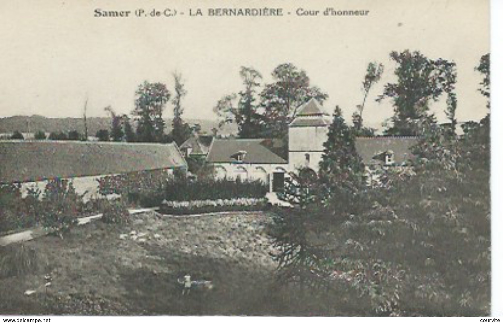 Samer - La Bernardière - Cour D'Honneur - Samer