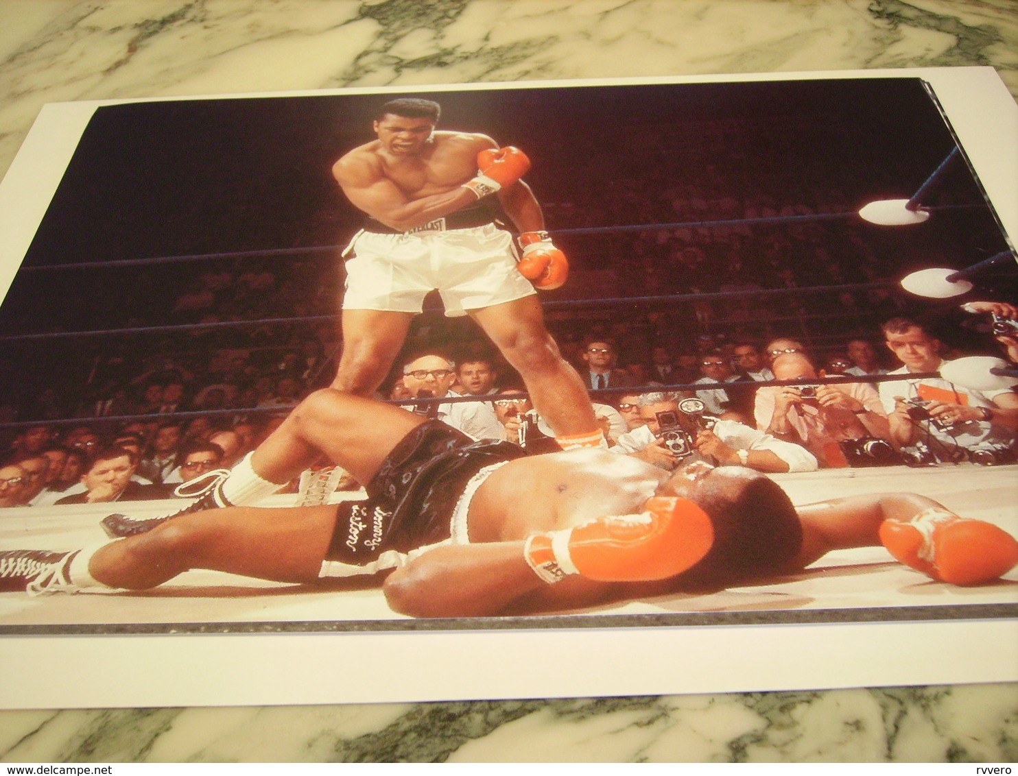 PHOTO CASSIUS CLAY BAT SONNY LISTON 1965 - Andere & Zonder Classificatie