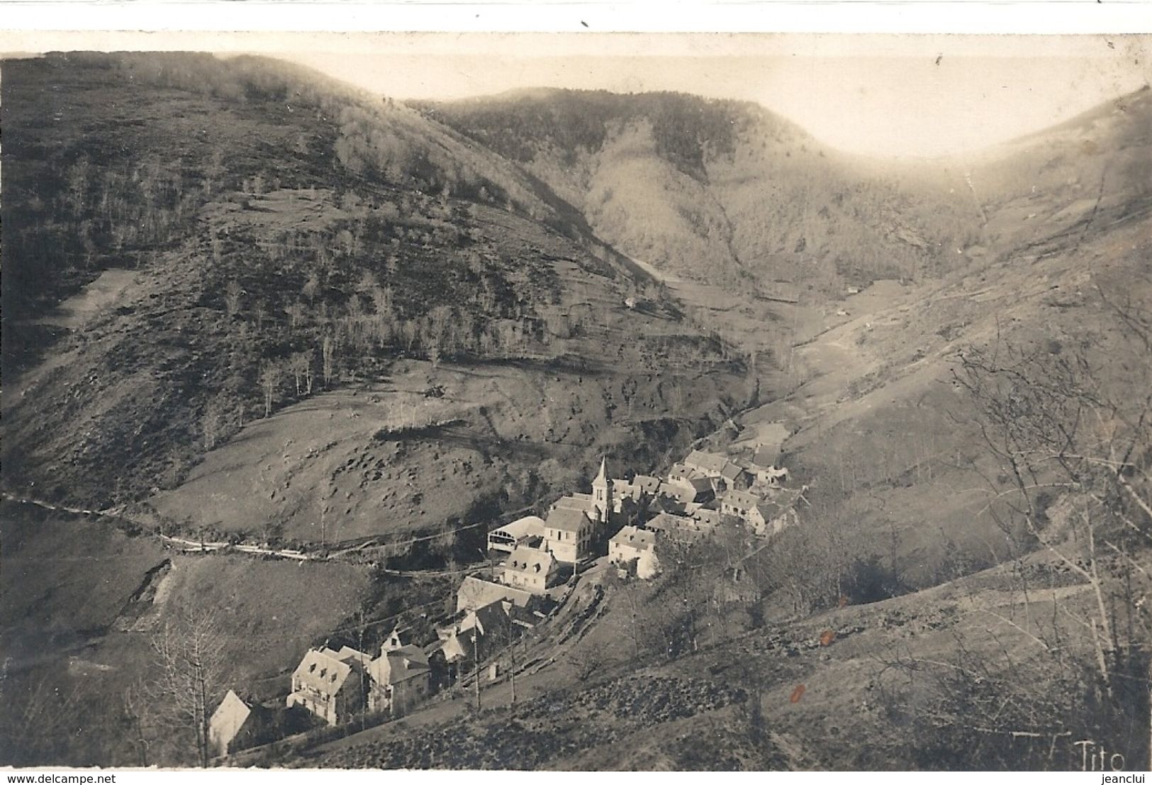 Cpsm Format Cpa. ASPIN . LE VILLAGE ET LE COL . ECRITE EN 1952 . TIMBRE DECOLLE CARTE INTACTE . 2 SCANES - Autres & Non Classés