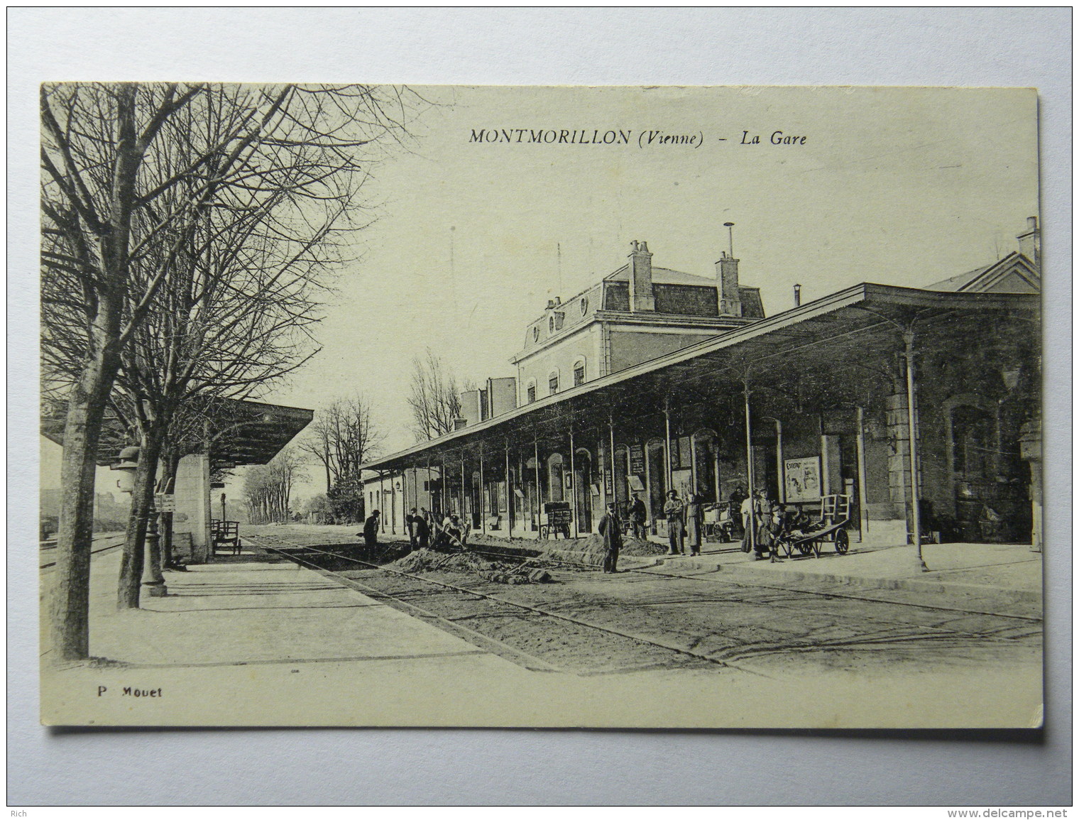 CPA (86) Vienne - MONTMORILLON - La Gare - Montmorillon