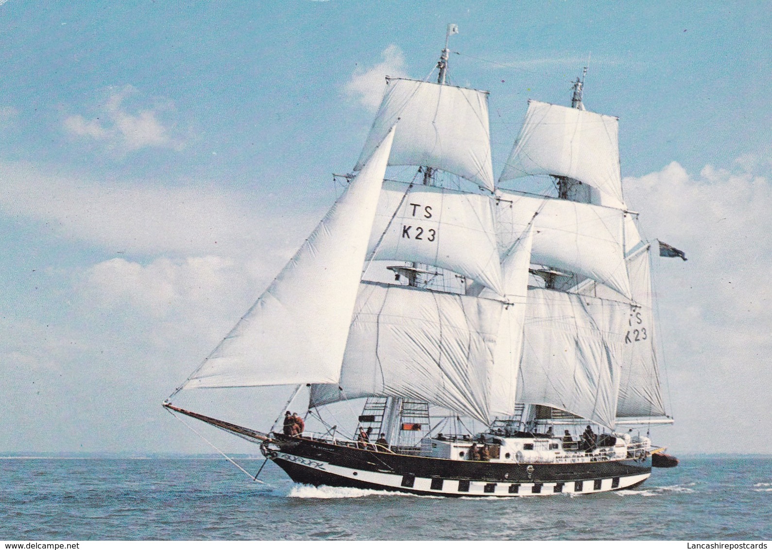 Postcard Sail Training Ship Royalist Owned By The Sea Cadet Corps My Ref  B22397 - Sailing Vessels
