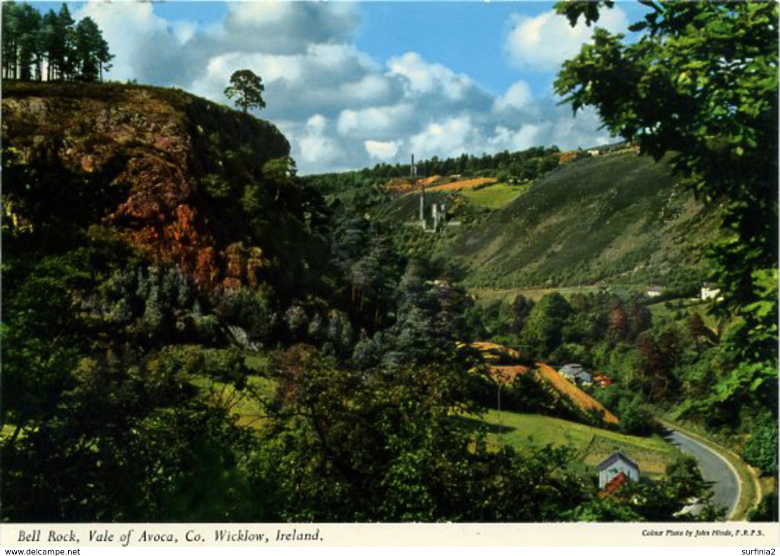 WICKLOW - BELL ROCK, VALE OF AVOCA - JOHN HINDE Mc55 - Wicklow