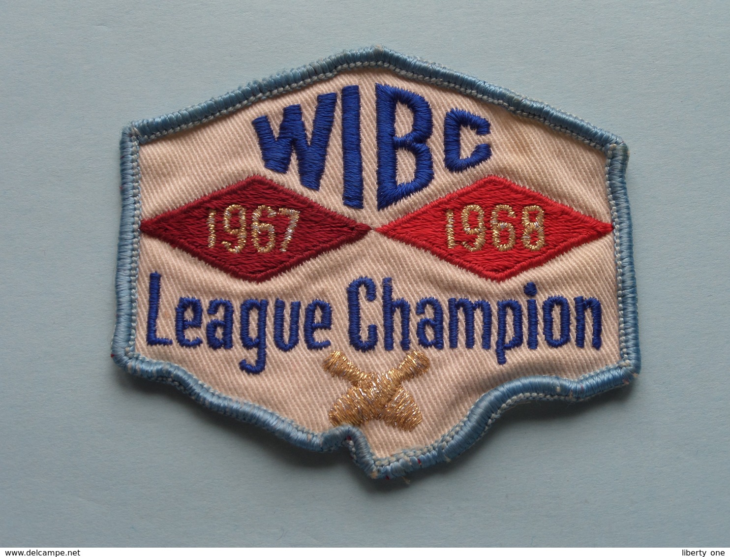 WIBC League CHAMPION 1967 - 1968 : BADGE ( Bowling USA ) Zie Foto Voor Detail ! - Patches