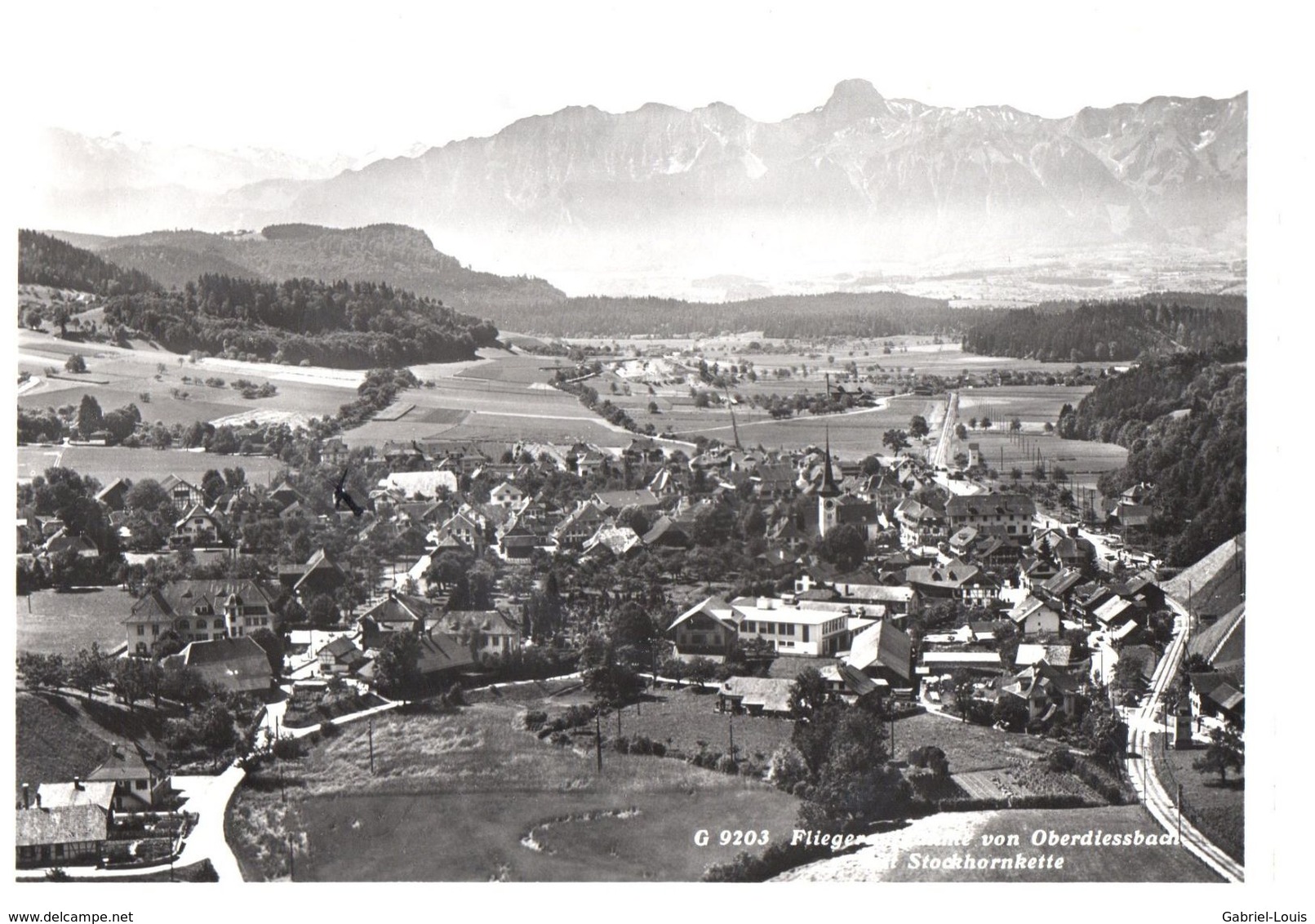 Fliegeraufnahme Von Oberdiessbach Mit Stockhornkette (Carte Grand Format 10 X 15) - Oberdiessbach
