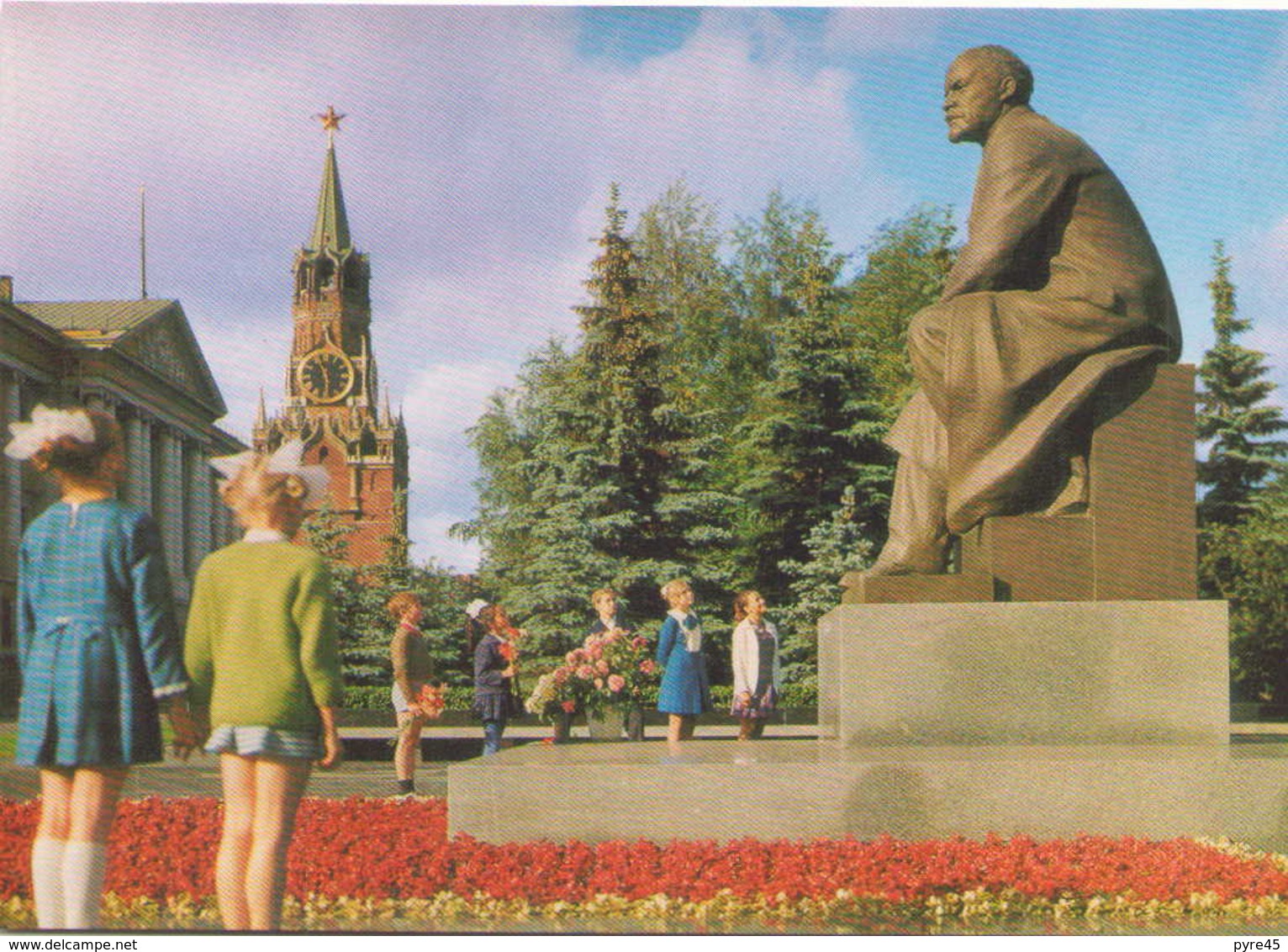 RUSSIE MOSCOU LE MONUMENT DE LENINE AU KREMLIN - Rusia