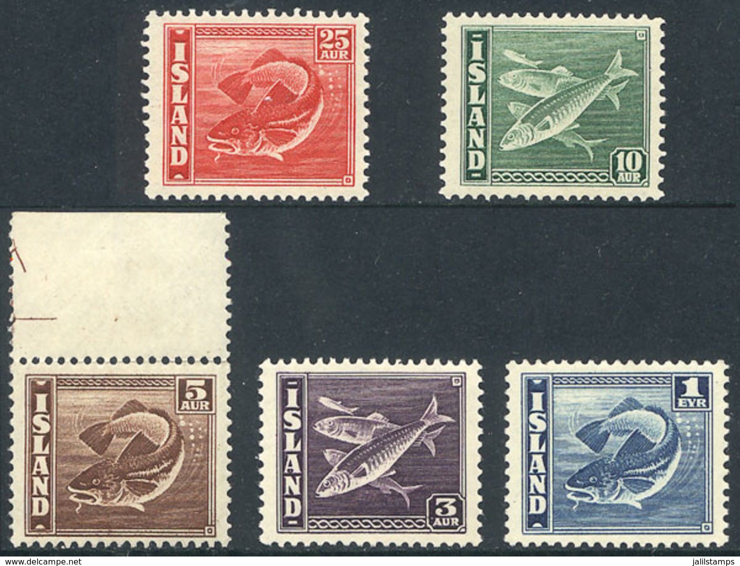 837 ICELAND: Sc.217a + 218a + 219c + 221b + 224b, 1939/45 The Set Of 5 Values With Perfo - Autres & Non Classés