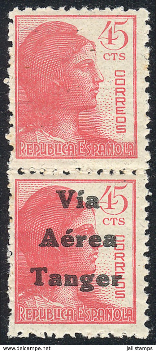 1054 SPANISH MOROCCO: "Spain Pair Of 45c., One Overprinted "Vía Aérea Tanger", Very Fin - Maroc Espagnol