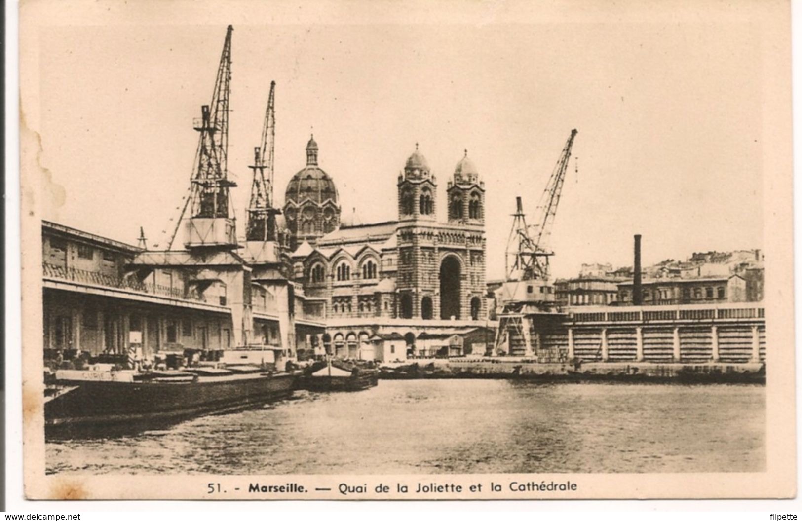 L10J035 - Marseille - Le Quai De La Joliette Et La Cathédrale -  N°51 - - Vecchio Porto (Vieux-Port), Saint Victor, Le Panier