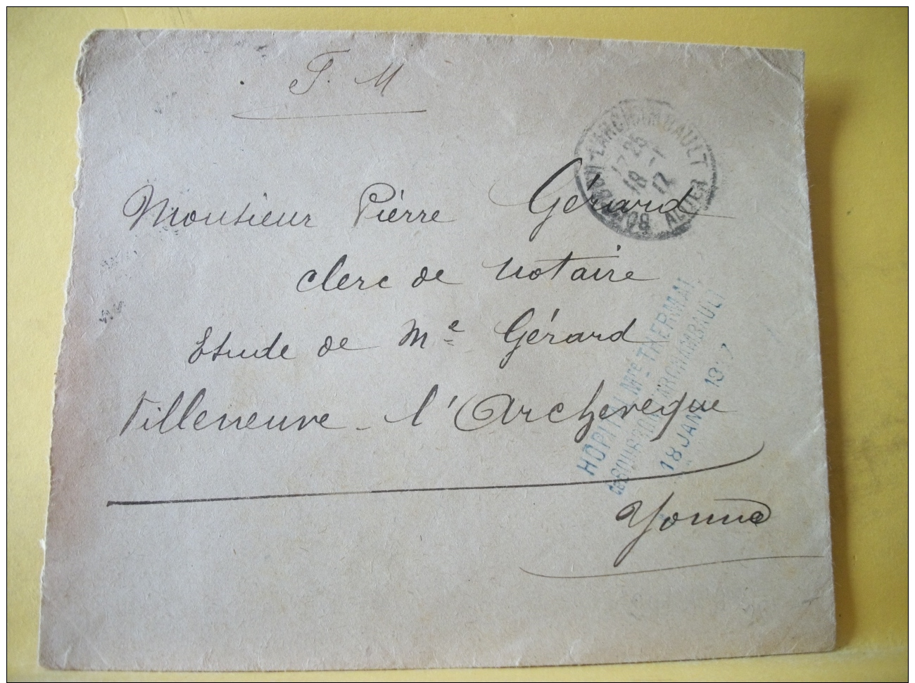 L2 9555 SUR ENVELOPPE BOURBON L'ARCHAMBAULT 18.1.17 AVEC CACHET HOPITAL MILITAIRE THERMAL - Guerra De 1914-18