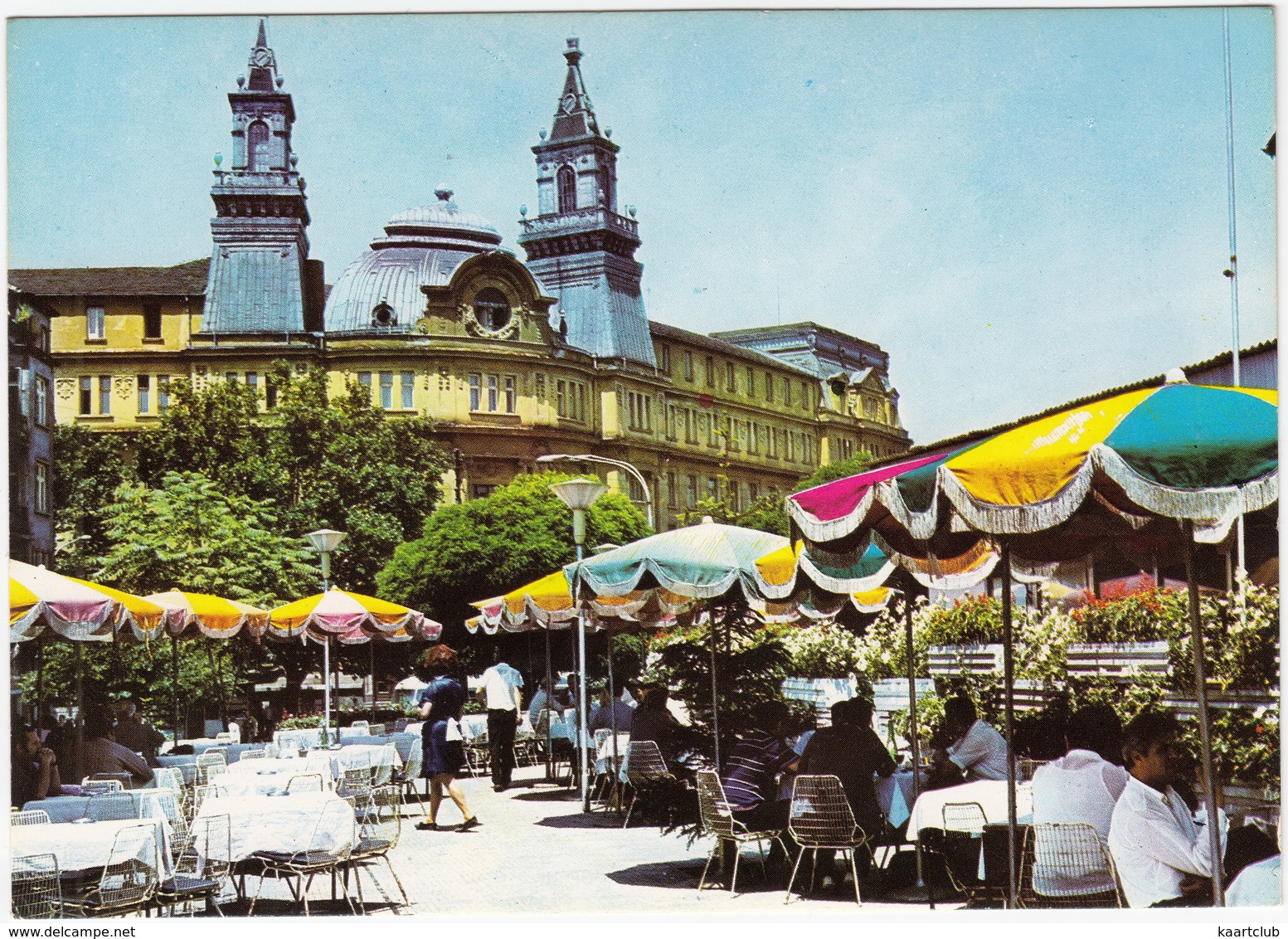 Sofia - Ministry Of Agriculture And Food & Sidewalk Cafe  - (Bulgarie) - Bulgarije