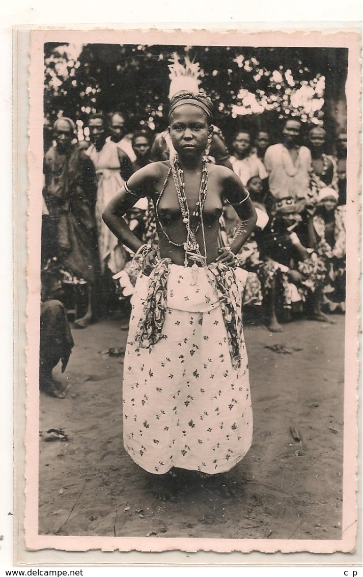 Nus - Dahomey - La Feticheuse D' Abomey - Seins Nus -   CPSM ° - Dahomey