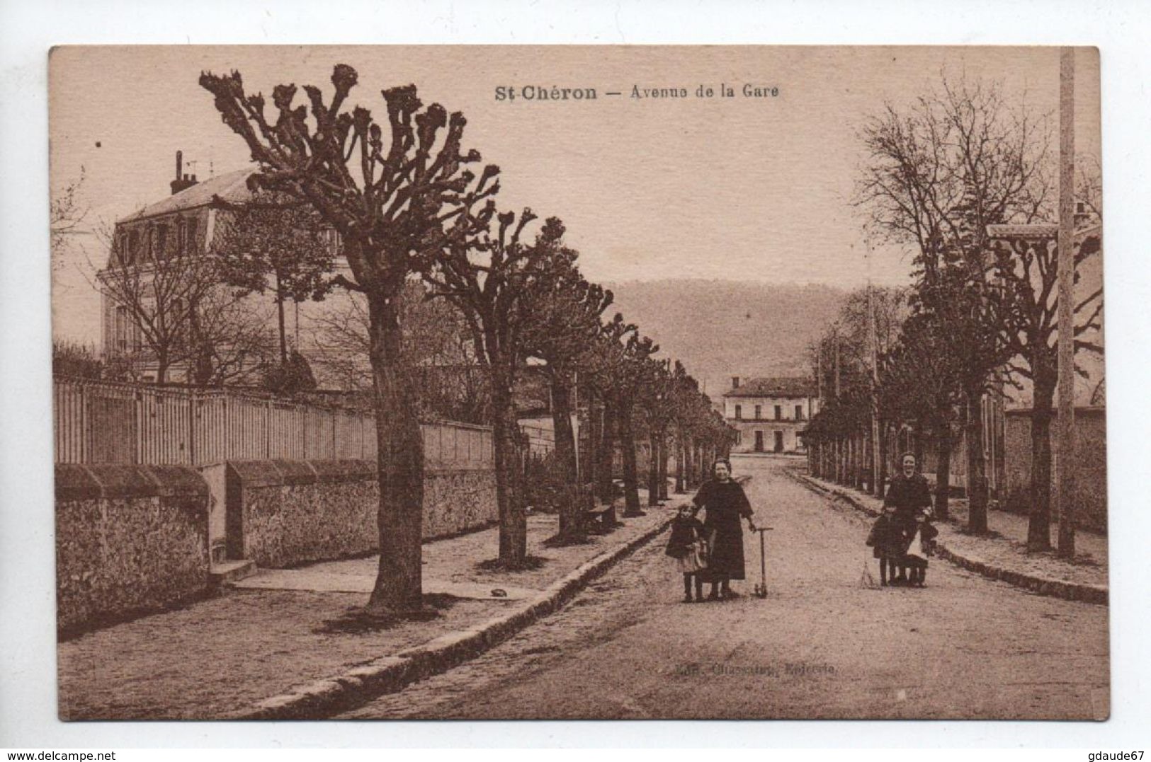 SAINT-CHERON (28) - AVENUE DE LA GARE - Saint Cheron