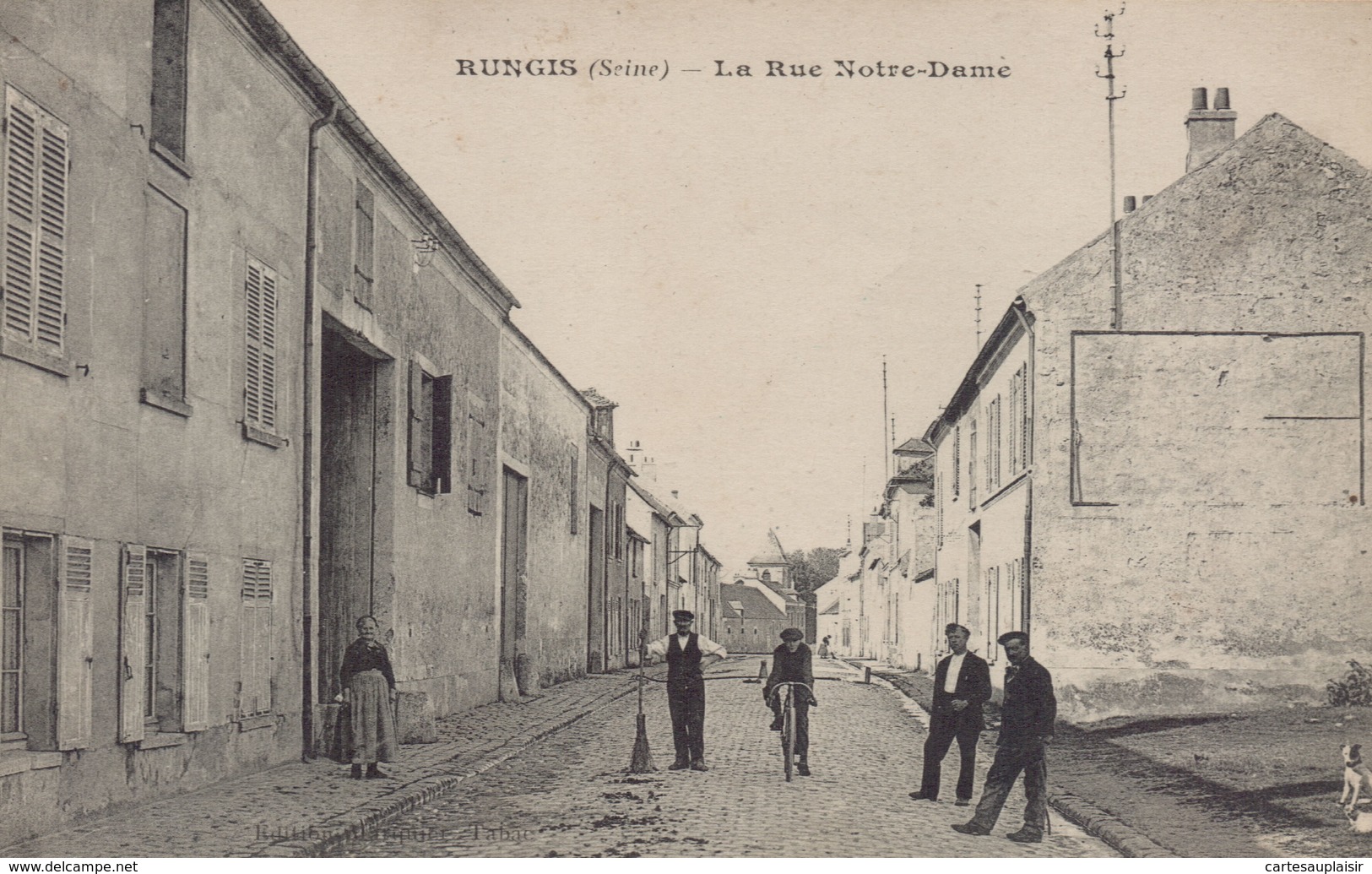 RUNGIS : La Rue Notre Dame - Rungis