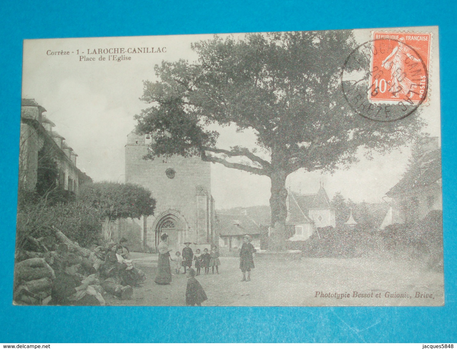 19 ) Laroche-canillac : N° 1  - Place De L'eglise  : Année 1915 : EDIT : Bessot - Other & Unclassified