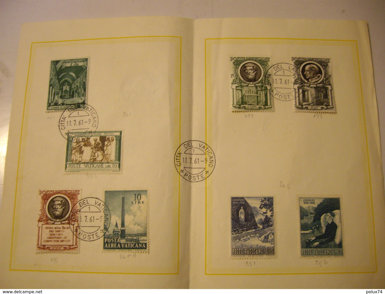 VATICAN  CITY STAMPS  Galleria SAVELLI  ROMA - Collections