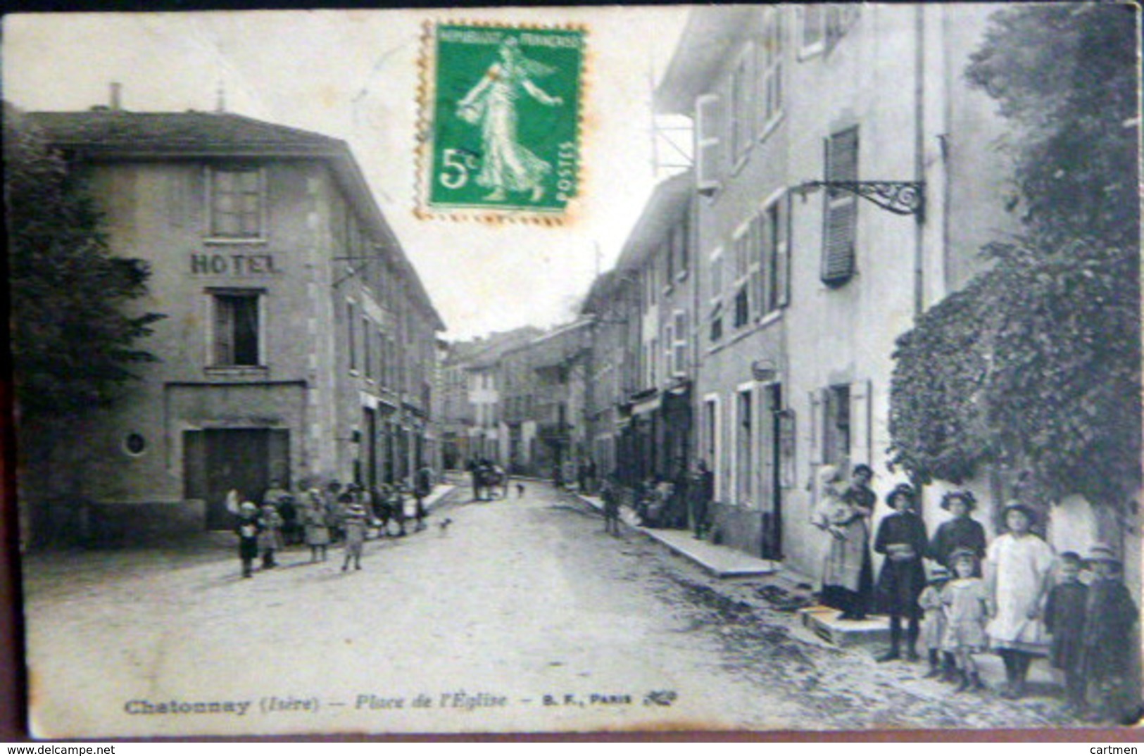 38 CHATONNAY PLACE DE L'EGLISE ANIMATION ENFANTS - Châtonnay