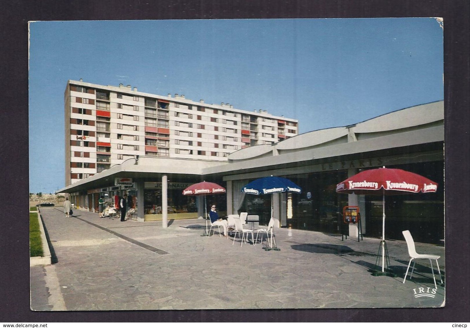 CPSM 95 - GARGES-les-GONESSE - Vue Partielle Du Centre Commercial Principal TB PLAN IMMEUBLE Café LE PARIS - Garges Les Gonesses