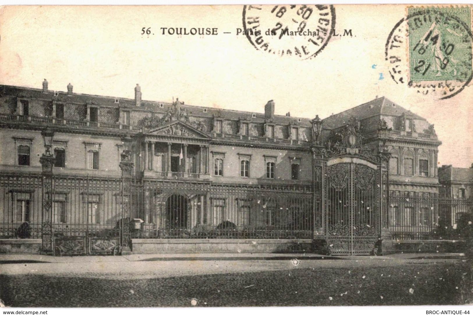 CPA N°20216 -  LOT DE 8 CARTES DE TOULOUSE - PALAIS DU MARECHAL - Toulouse