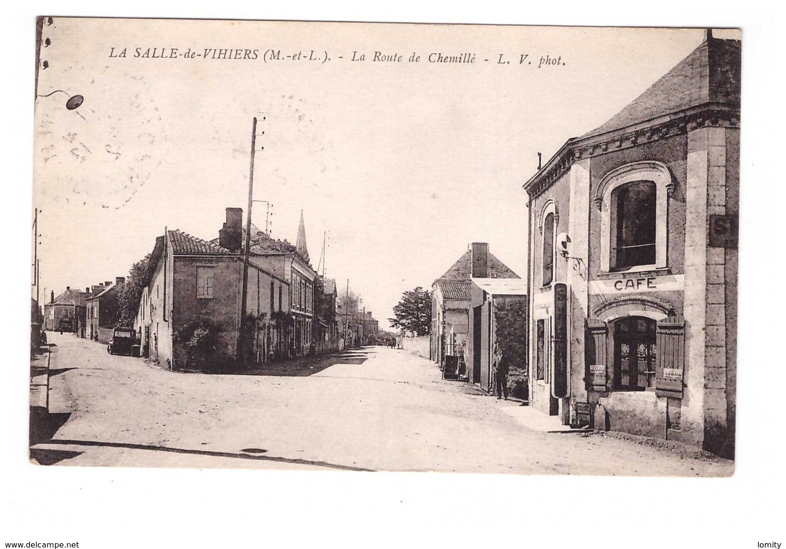 49 La Salle De Vihiers La Route De Chemillé Café Cachet 1942 - Autres & Non Classés