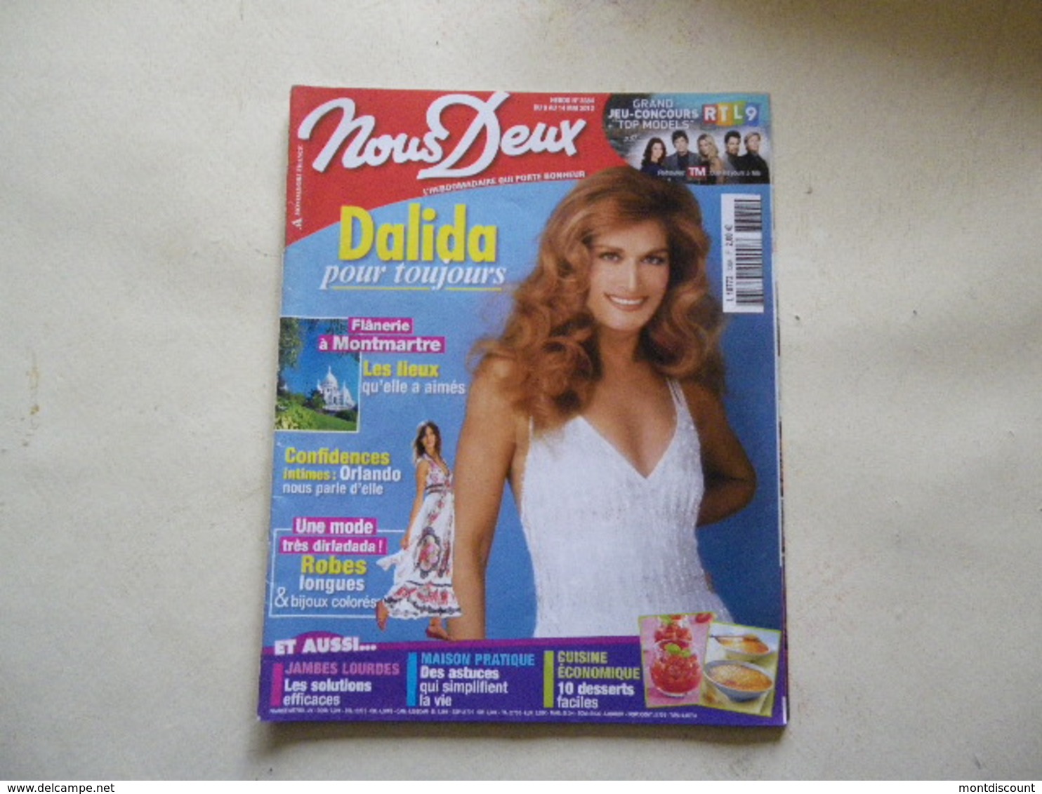 DALIDA VOIR PHOTO... ANCIEN MAGAZINE...REGARDEZ MES VENTES ! J'EN AI D'AUTRES - Magazines & Catalogues