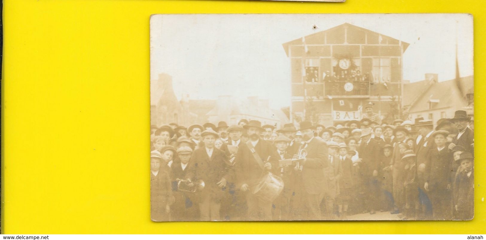 Fête Bal Musique Carte Photo Lieu à Identifier - Musique Et Musiciens